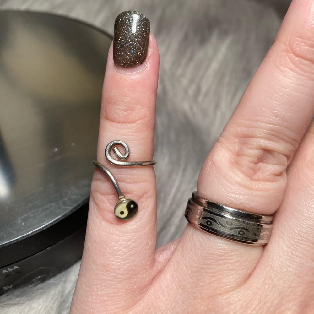 Yin and Yang Ring